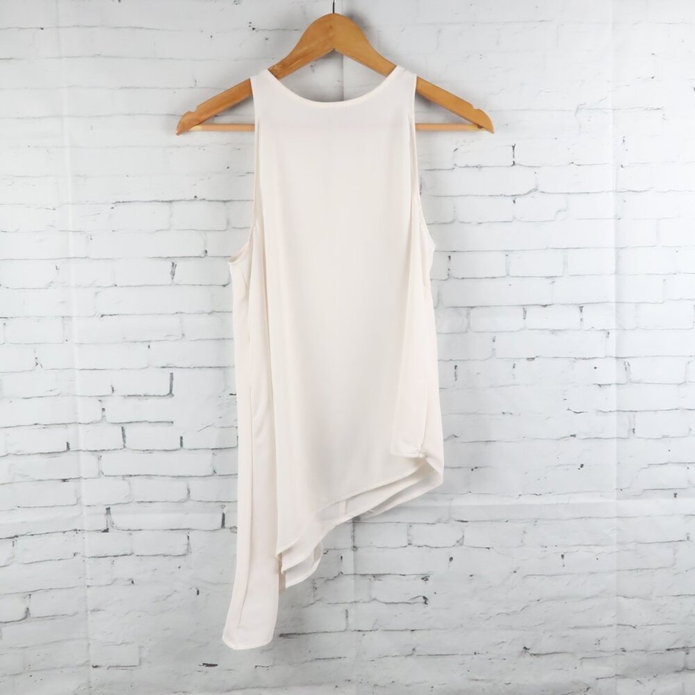 H&M IVORY SLEEVELESS ASYMMETRICAL HEM TOP SIZE MEDIUM